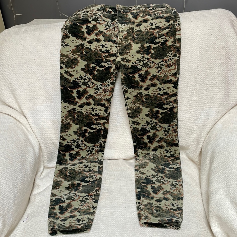 Anthropology skinny ankle length pants!